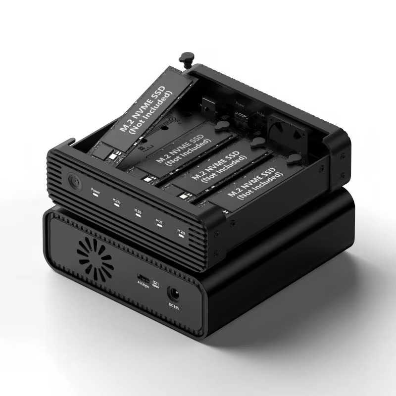 Aluminum M2 4-Bay USB4 Externa - огляд і ціна Case Fans